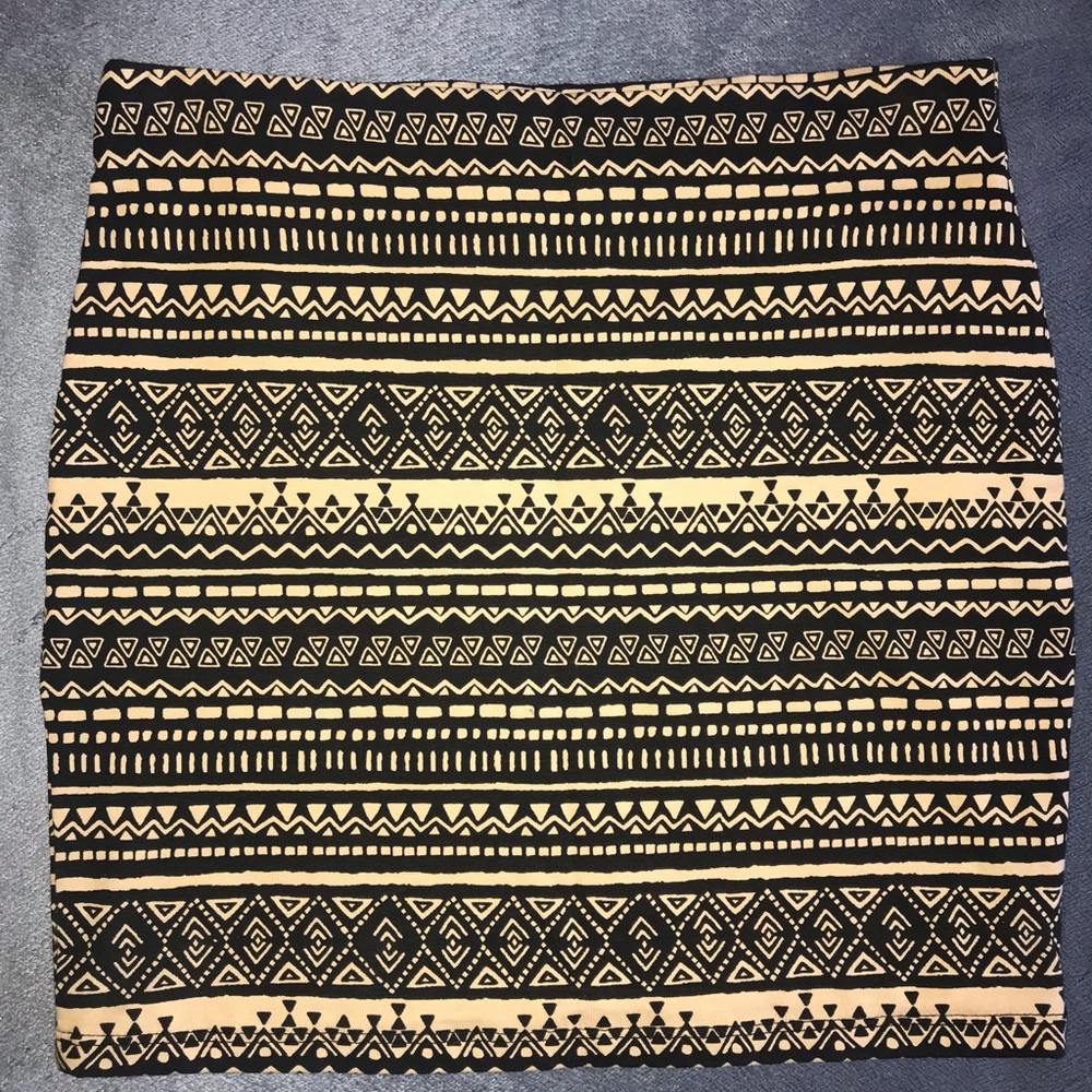 Forever 21 mini skirt small